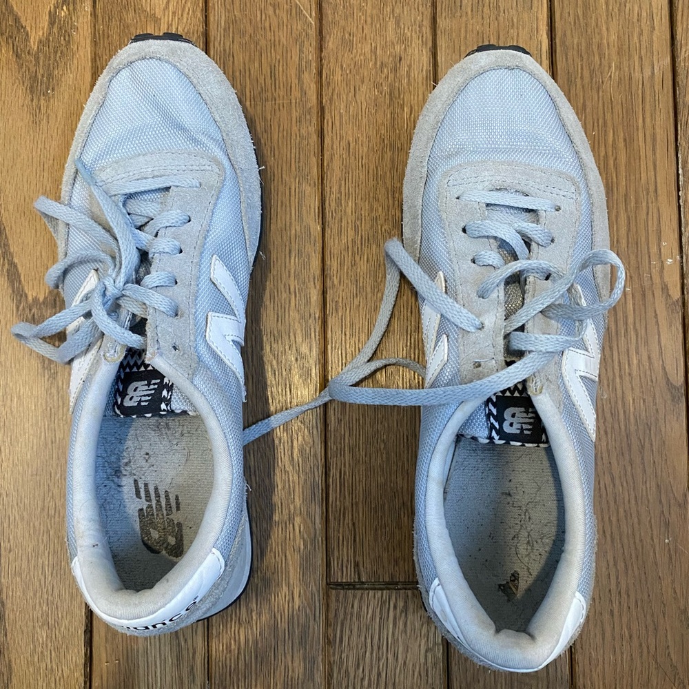 GUC New Balance sneakers